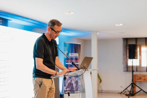 Calzatic 2025: innovación, talleres y networking para impulsar el futuro del calzado en Elche