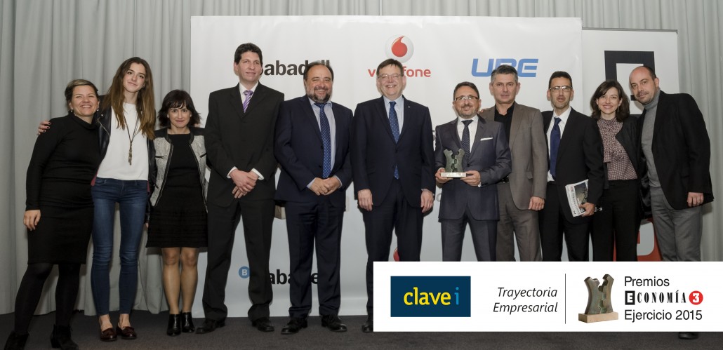 premios-economia3-clavei-trayectoria